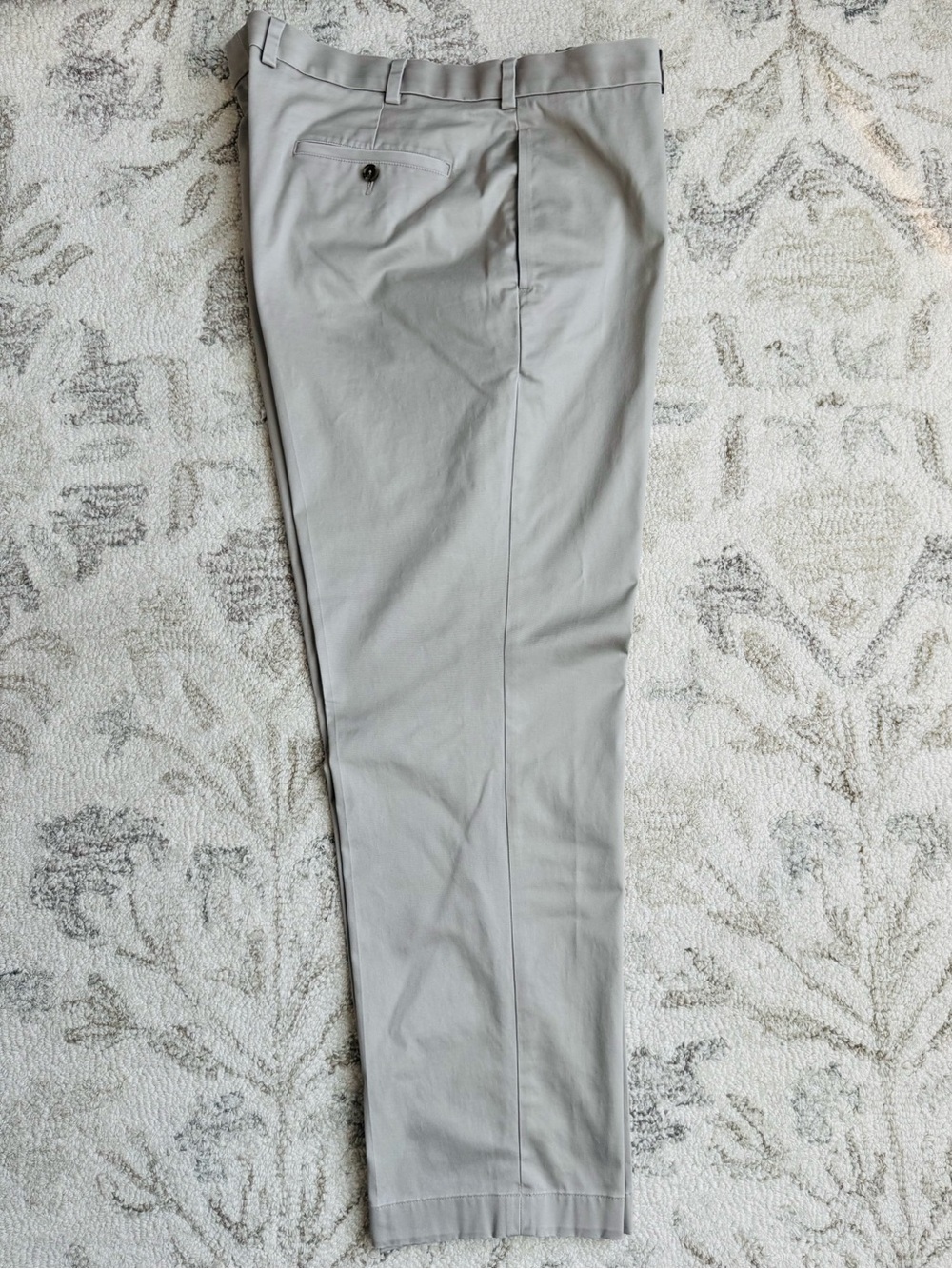 Brooks Brothers Light Weight Advantage Chino In Light Tan